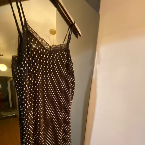 Black n White pleated, slip dress. - Picture 4 of 5